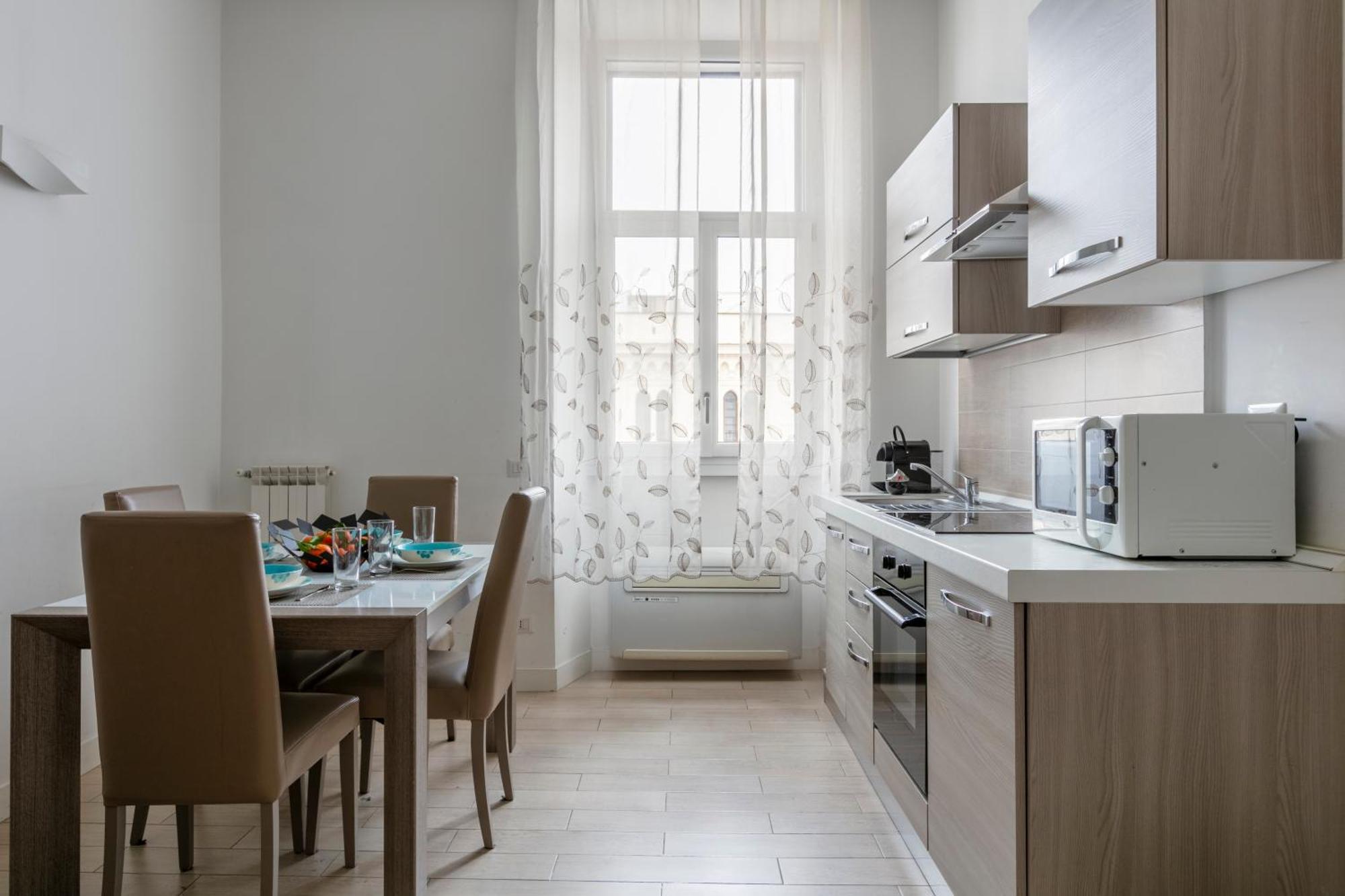 Deza Cozy Place Manzoni Rome Buitenkant foto